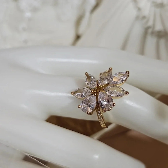 7PC Tiara Set - Picture 14 of 17